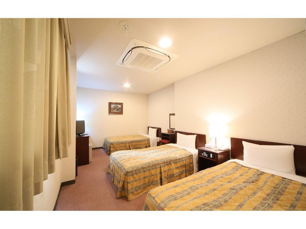 City Hotel Ikeda Okayama Esterno foto